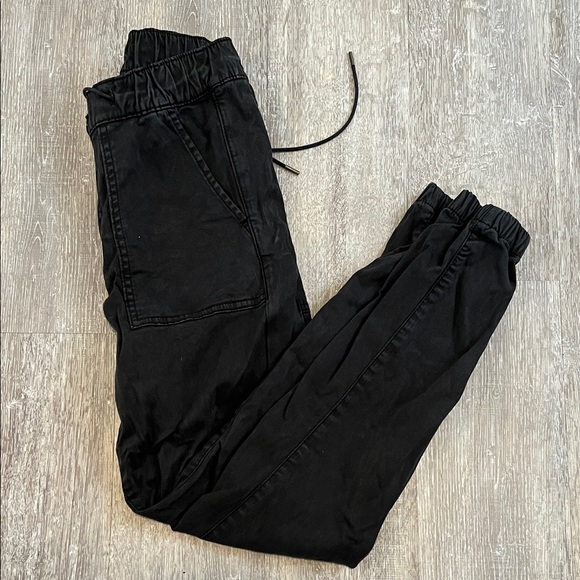 American Eagle Outfitters Pants - American eagle Jogger Pants
